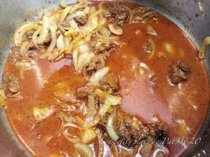 Cuisses de poulet et ses pommes de terre au curry doux 6