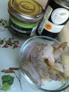 bonbons de gambas et spécialité d’ anchoïade aux olives vertes